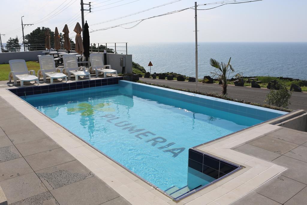 Plumeria Pension Jeju Buitenkant foto