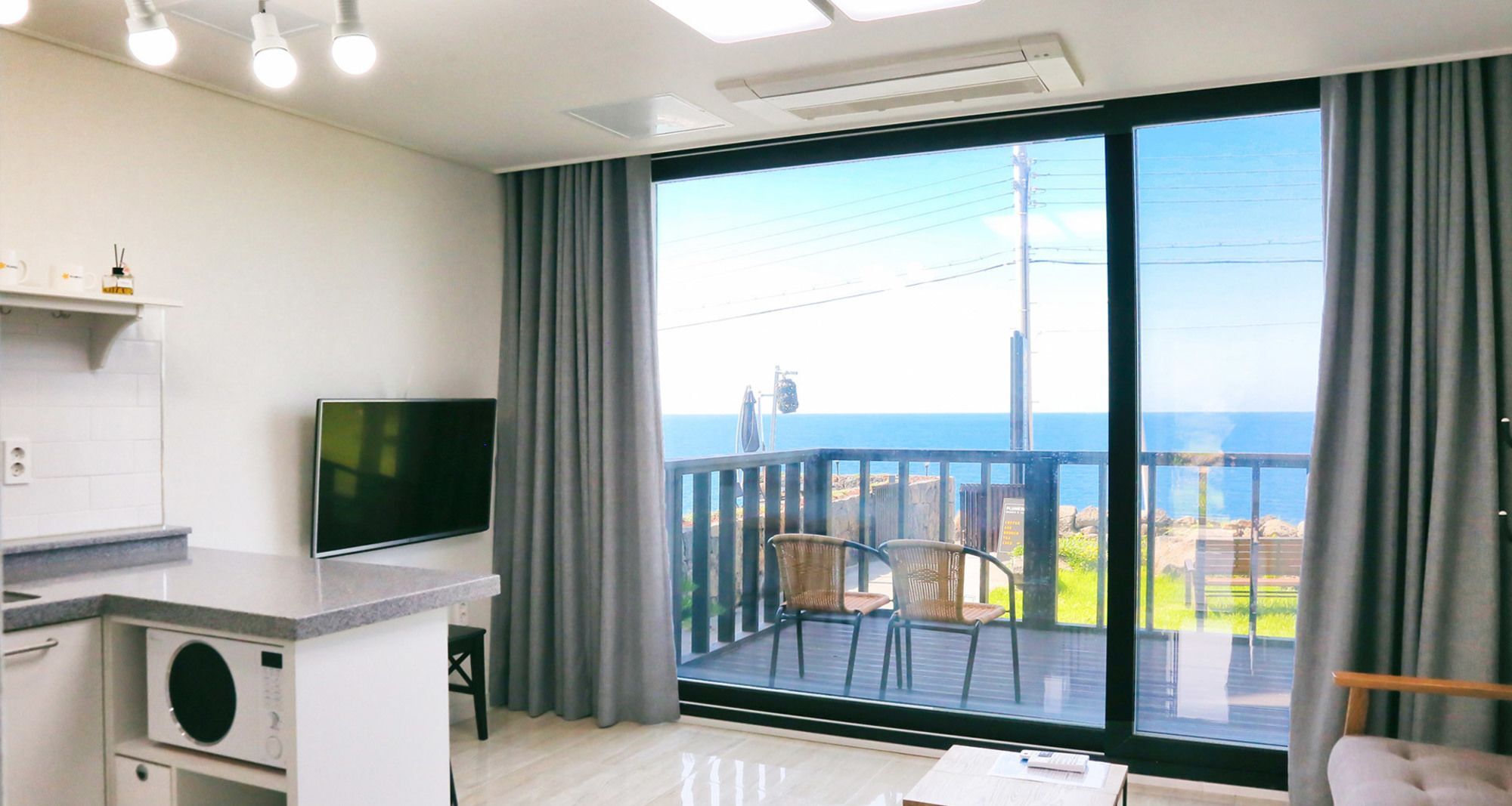 Plumeria Pension Jeju Buitenkant foto